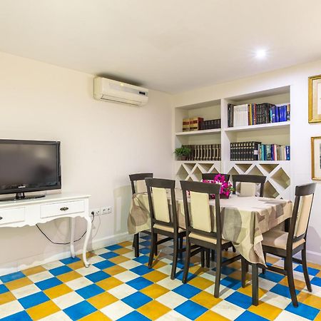 Las Casas De Moratin Sevilla Bagian luar foto