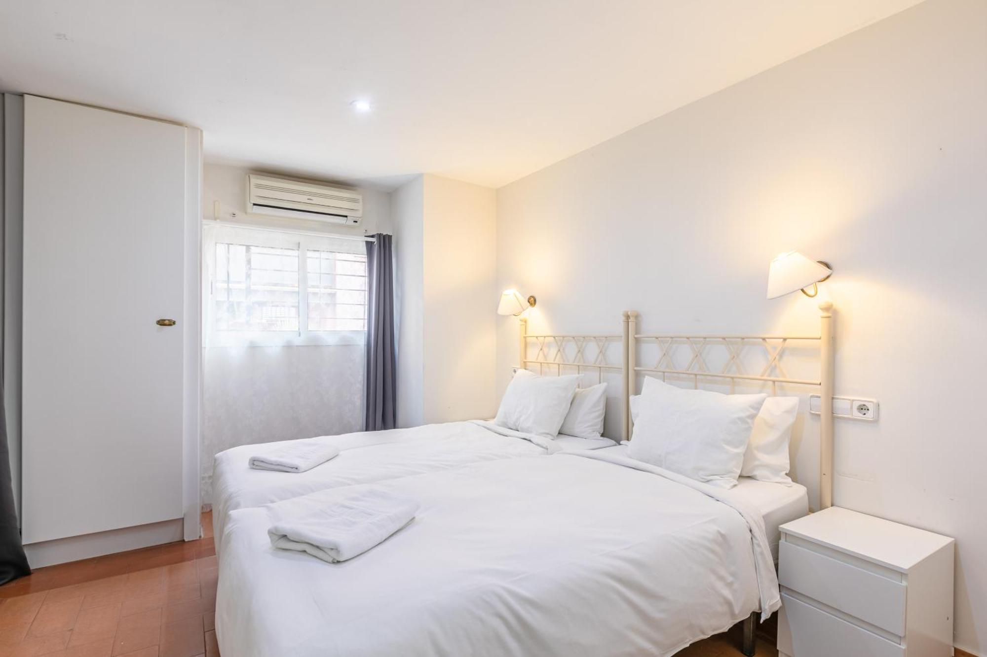 Las Casas De Moratin Sevilla Bagian luar foto
