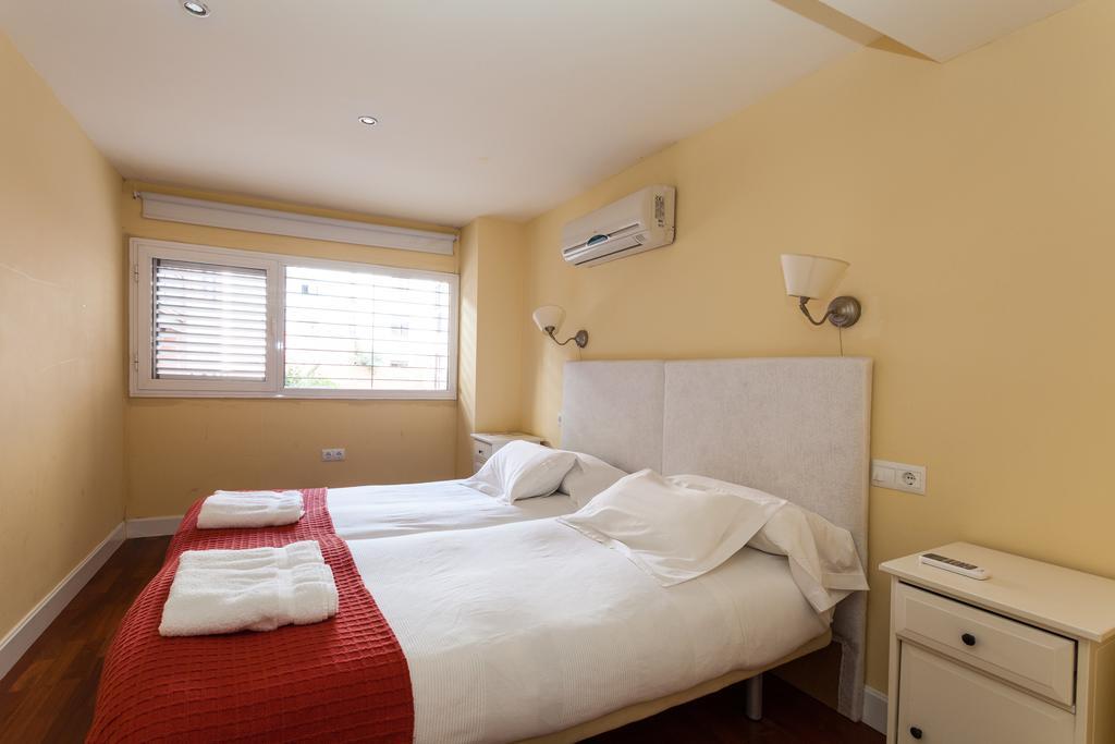 Las Casas De Moratin Sevilla Bagian luar foto